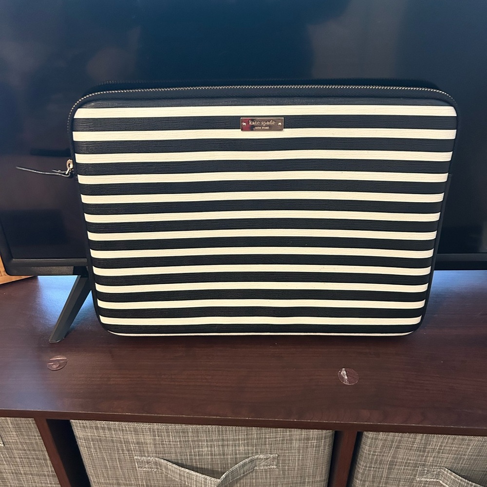 Kate Spade Black and White Striped Case